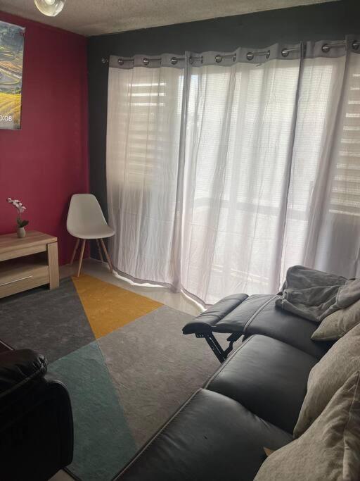 New Kingston Retreat Apartment Екстериор снимка